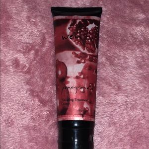 WEN by Chaz Dean finishing treatment